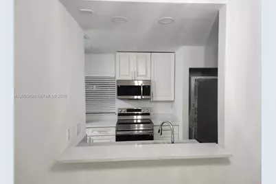 11643 NW 11th St, Pembroke Pines, FL 33026 - Photo 1