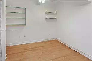 803 N Southlake Dr, Hollywood, FL 33019 - Photo 33