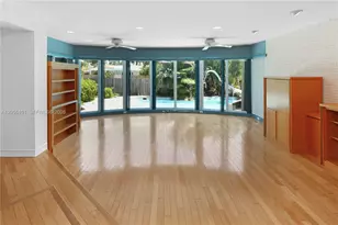 803 N Southlake Dr, Hollywood, FL 33019 - Photo 23