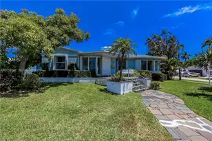 803 N Southlake Dr, Hollywood, FL 33019 - Photo 7