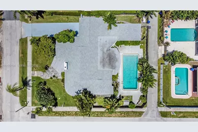 803 N Southlake Dr, Hollywood, FL 33019 - Photo 5