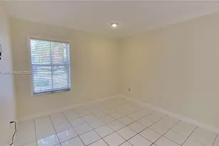 1057 NW 131st Ave, Miami, FL 33182 - Photo 5