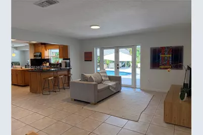 5721 SW 59th Pl, South Miami, FL 33143 - Photo 9