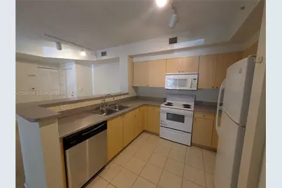 [Address not provided], Tamarac, FL 33321 - Photo 3