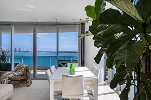 1331 Brickell Bay Dr, Miami, FL 33131 - Photo 7