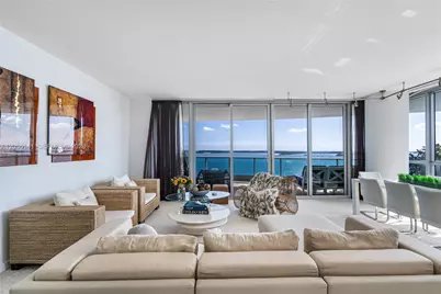 1331 Brickell Bay Dr #1611, Miami, FL 33131 - Photo 3