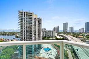 19400 Turnberry Way, Aventura, FL 33180 - Photo 37