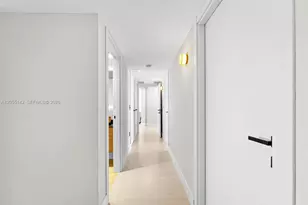 19400 Turnberry Way, Aventura, FL 33180 - Photo 21