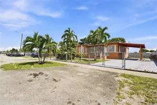 636 E 48th St, Hialeah, FL 33013 - Photo 5
