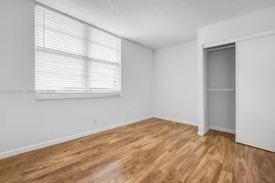 250 Jacaranda Dr #508, Plantation, FL 33324 - Photo 13
