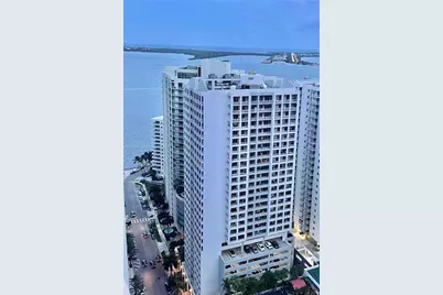 170 SE 14th St #1402, Miami, FL 33131 - Photo 25