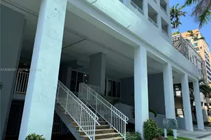 170 SE 14th St, Miami, FL 33131 - Photo 23