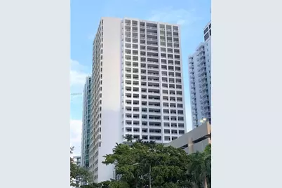 170 SE 14th St #1402, Miami, FL 33131 - Photo 1