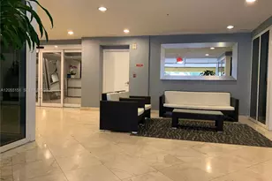 170 SE 14th St, Miami, FL 33131 - Photo 21