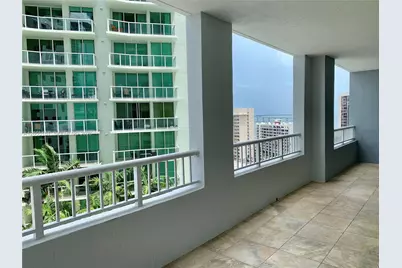170 SE 14th St #1402, Miami, FL 33131 - Photo 13