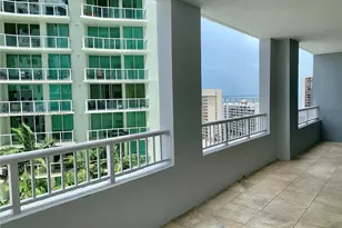 170 SE 14th St, Miami, FL 33131 - Photo 13