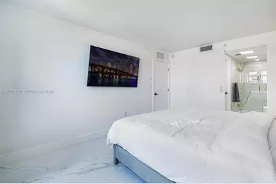 1623 Collins Ave #716, Miami Beach, FL 33139 - Photo 23