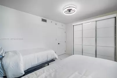 1623 Collins Ave #716, Miami Beach, FL 33139 - Photo 17