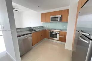 1060 Brickell Ave, Miami, FL 33131 - Photo 3
