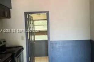 970 NE 133rd St, North Miami, FL 33161 - Photo 25
