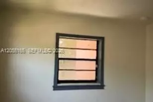 970 NE 133rd St, North Miami, FL 33161 - Photo 27