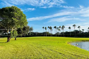 8900 Washington Blvd, Pembroke Pines, FL 33025 - Photo 23