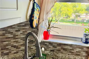 8900 Washington Blvd, Pembroke Pines, FL 33025 - Photo 11