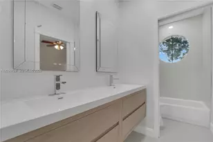 22281 Tupelo Pl, Boca Raton, FL 33428 - Photo 25