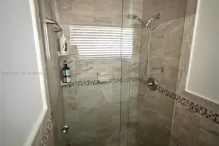 2532 NE 21st Terrace, Lighthouse Point, FL 33064 - Photo 17