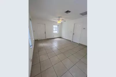 1670 Harding St, Hollywood, FL 33020 - Photo 15