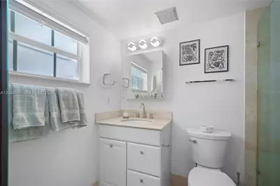 1160 103rd St #6, Bay Harbor Islands, FL 33154 - Photo 21