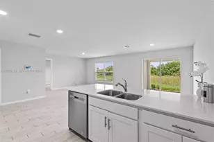 7020 Ramrod Cir, Labelle, FL 33935 - Photo 5