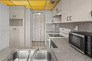9401 SW 4th St, Miami, FL 33174 - Photo 13