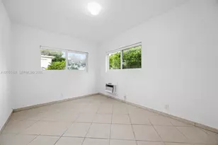 1420 16th St, Miami Beach, FL 33139 - Photo 11
