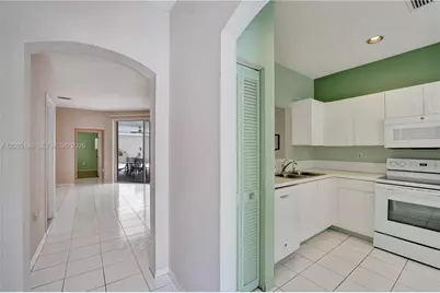 4025 Fern Forest Rd, Cooper City, FL 33026 - Photo 3