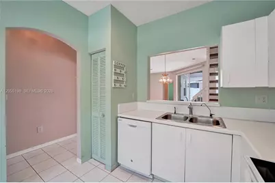 4025 Fern Forest Rd, Cooper City, FL 33026 - Photo 11