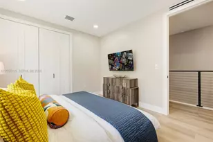 703 SW 17th St, Fort Lauderdale, FL 33315 - Photo 51