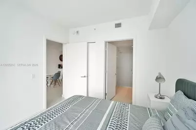 501 NE 31st St #702, Miami, FL 33137 - Photo 3