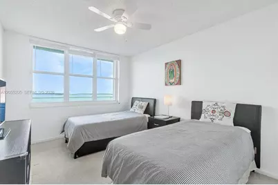 800 Claughton Island Dr #1204, Miami, FL 33131 - Photo 13