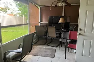 17861 SW 112th Pl, Miami, FL 33157 - Photo 7