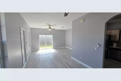 4580 24th Place SW #B, Naples, FL 34116 - Photo 3