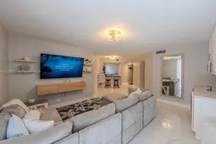 10451 W Broward Blvd, Plantation, FL 33324 - Photo 1
