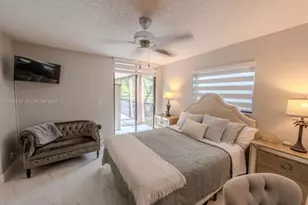 10451 W Broward Blvd, Plantation, FL 33324 - Photo 11