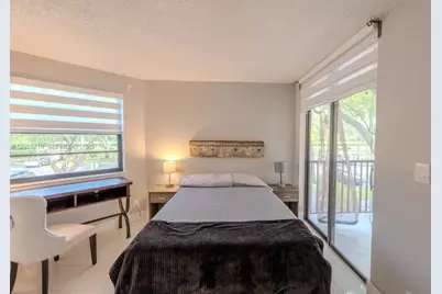 10451 W Broward Blvd #201, Plantation, FL 33324 - Photo 19