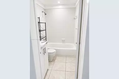 1230 W 54th St #329A, Hialeah, FL 33012 - Photo 11