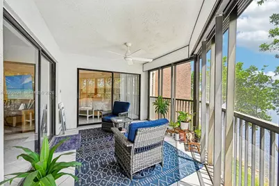 7468 Fairfax Dr #302, Tamarac, FL 33321 - Photo 5