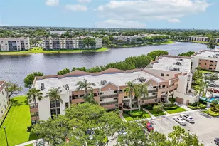 7468 Fairfax Dr, Tamarac, FL 33321 - Photo 33