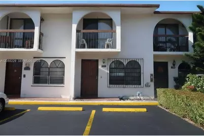 1082 W 79th St #25, Hialeah, FL 33014 - Photo 1