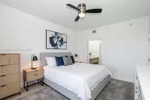 1082 W 79th St, Hialeah, FL 33014 - Photo 15
