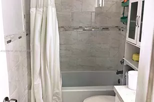 2570 W 67th Pl, Hialeah, FL 33016 - Photo 5
